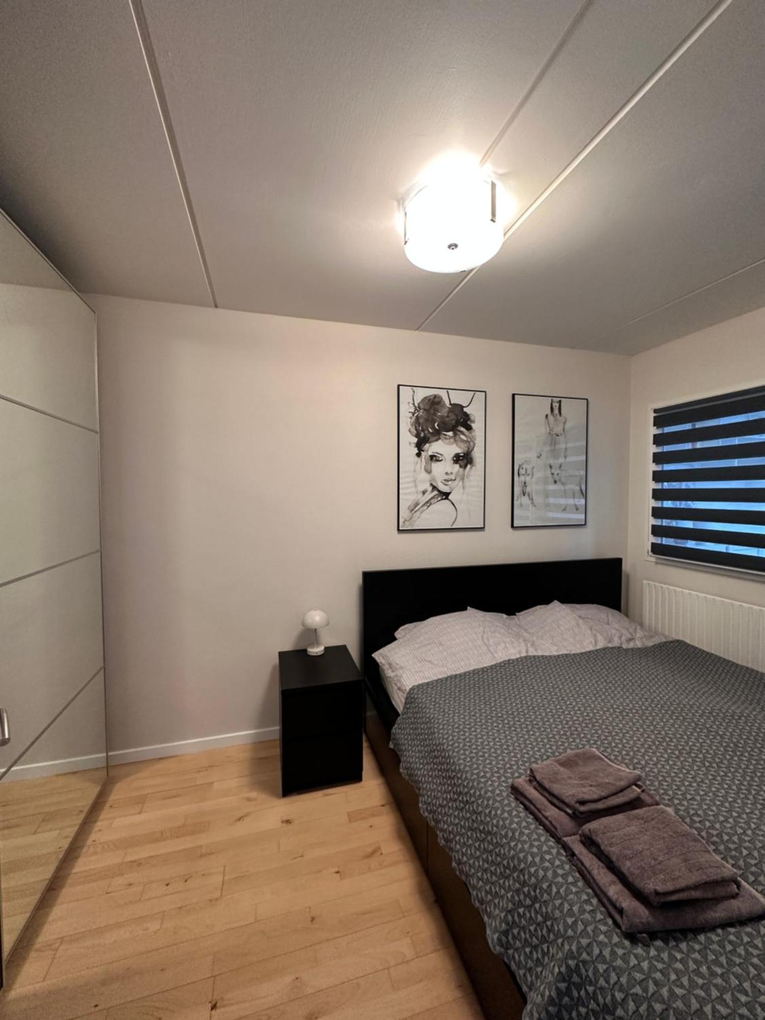 Privat One Bedroom Apartment With Free Parking Оденсе Екстер'єр фото